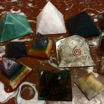 Minerales pirámides en general