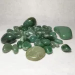 Minerales cuarzos rodados verde